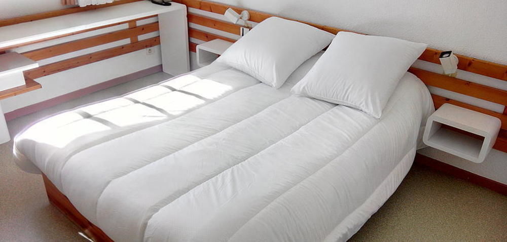 N'Atura Hotel Aire-sur-lʼAdour Екстериор снимка