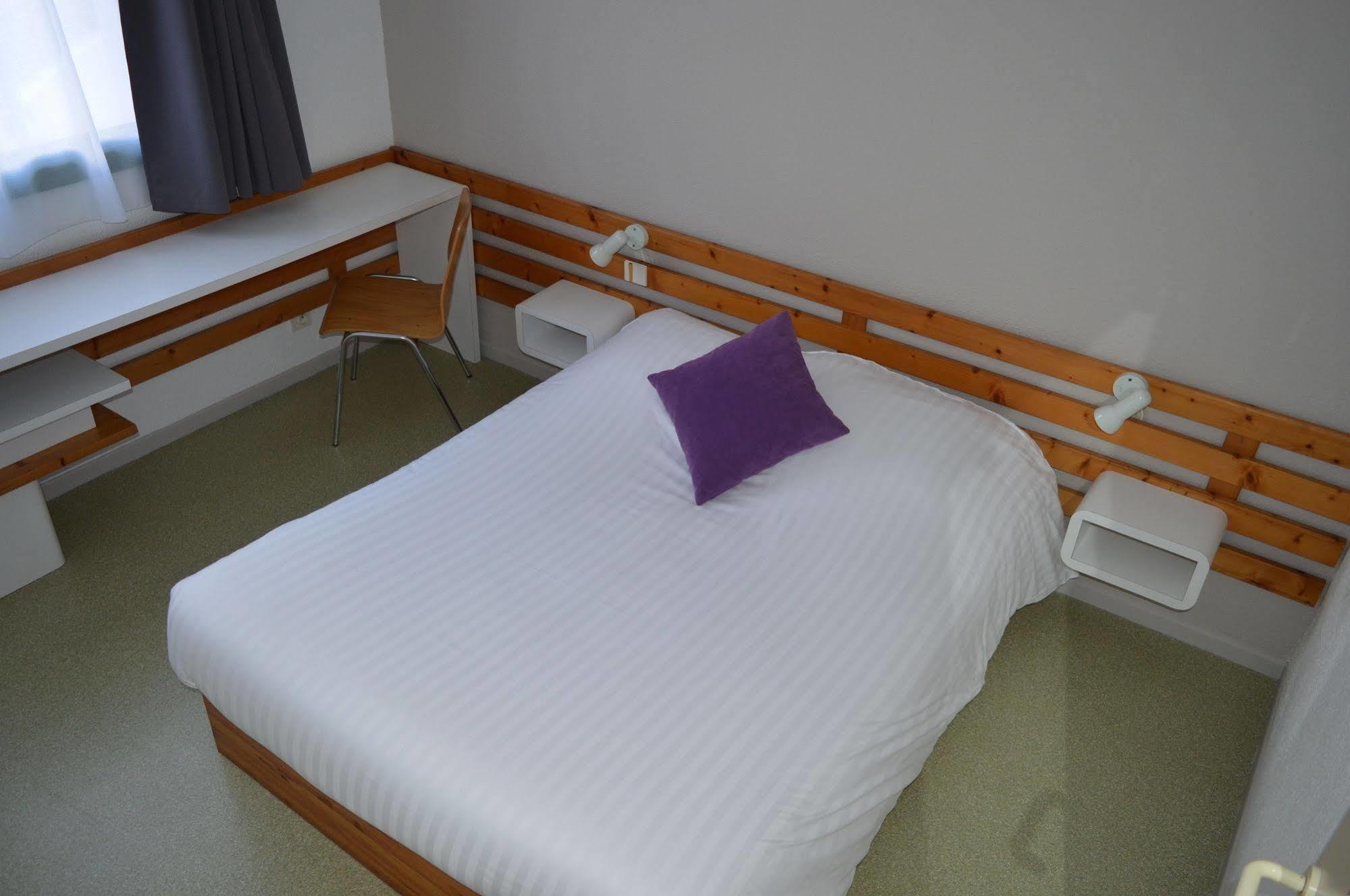 N'Atura Hotel Aire-sur-lʼAdour Екстериор снимка